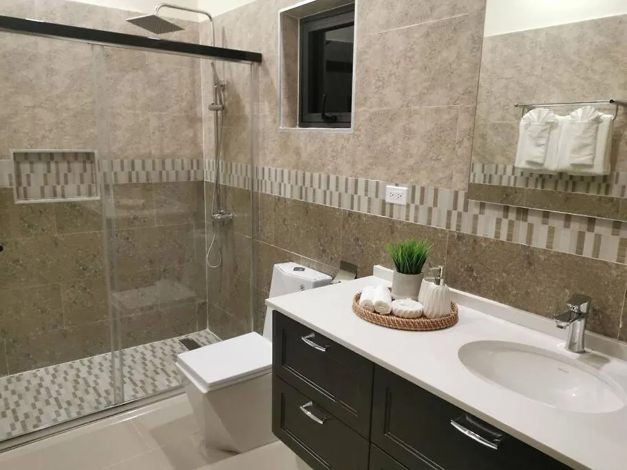 J'S Pyramid Point Vacation Stay Ocho Rios Holiday home